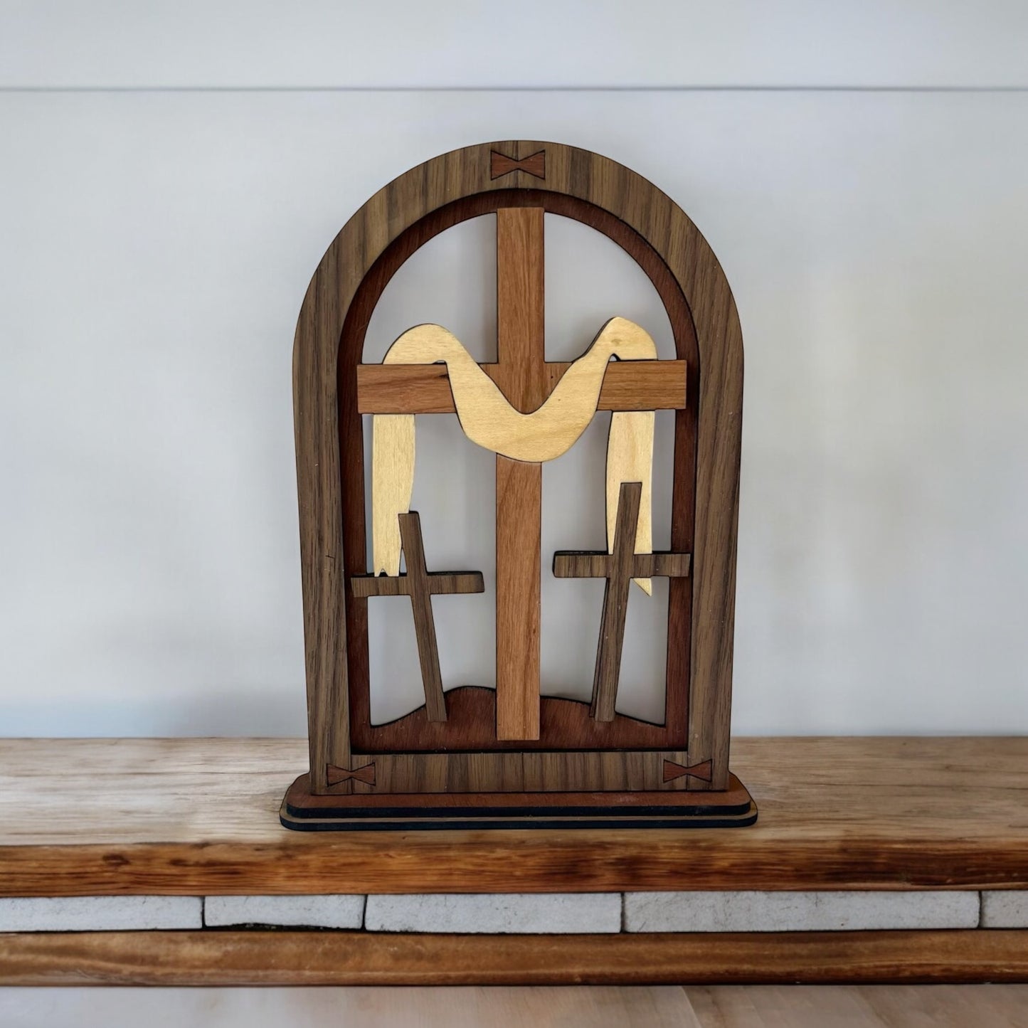 Three Crosses Arch Decor