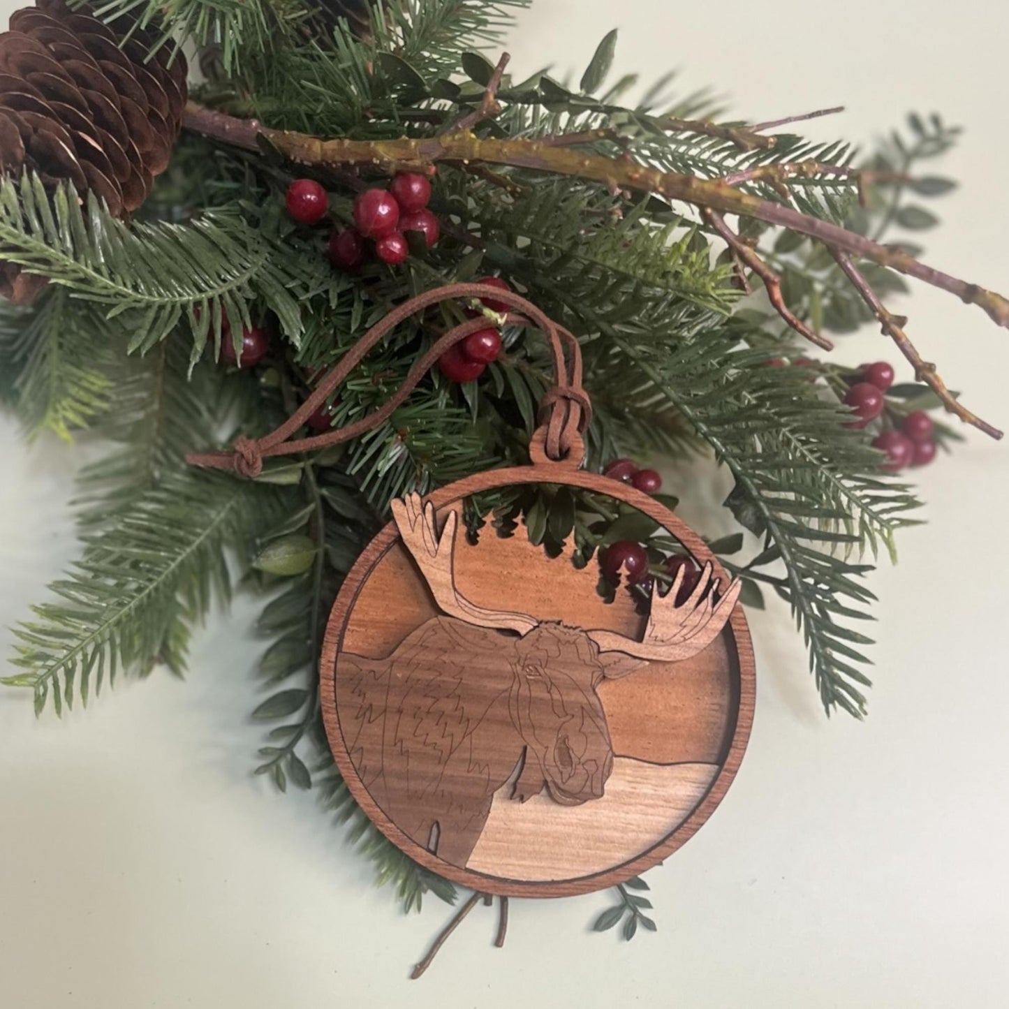 Wooden Moose Ornament – Rustic Woodland Christmas Decor | Cabin Holiday Ornament | Handcrafted Nature Lover Gift