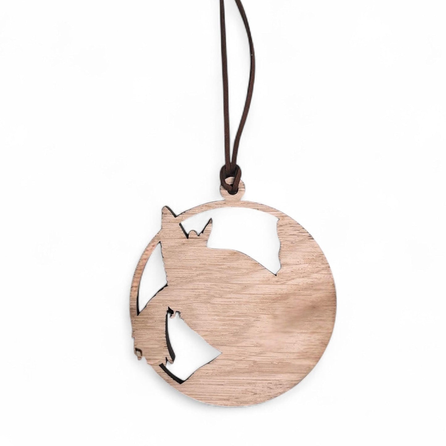Handcrafted Wooden Hummingbird Ornament – Engraved Feather & Floral Details